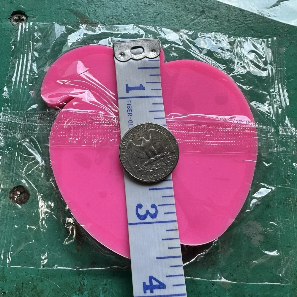 SILICONE APPLE MOLD 4